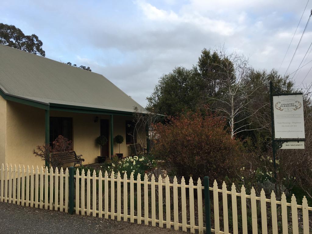 Country Pleasures Bed And Breakfast Angaston Exterior photo