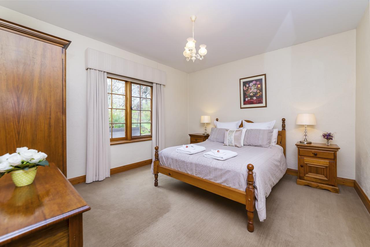 Country Pleasures Bed And Breakfast Angaston Exterior photo